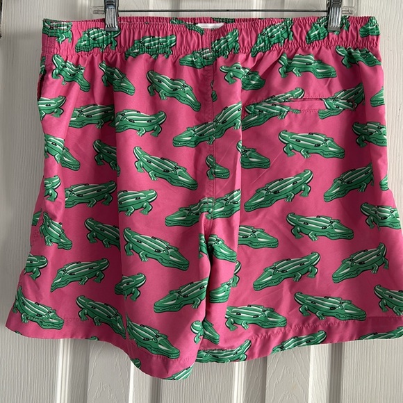 H&M MEN’S CROCODILE SWIM TRUNKS SIZE XL NWOT - Picture 4 of 6
